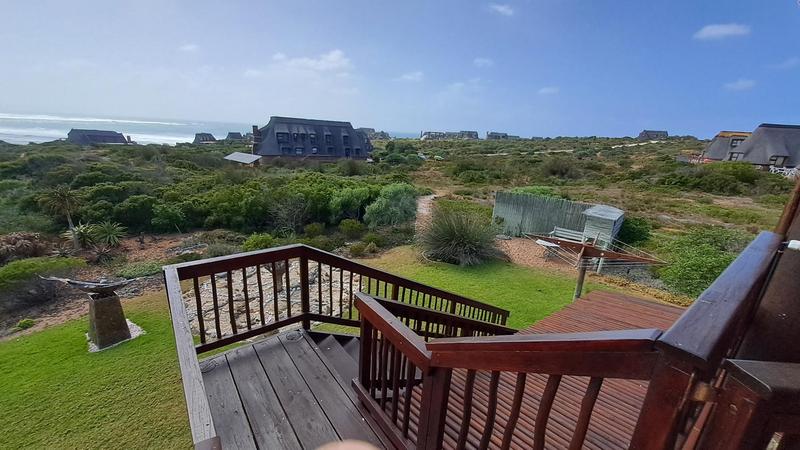 5 Bedroom Property for Sale in Stilbaai Wes Western Cape